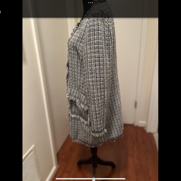 Plaid duster blazer, fringe trim. - Picture 3 of 5